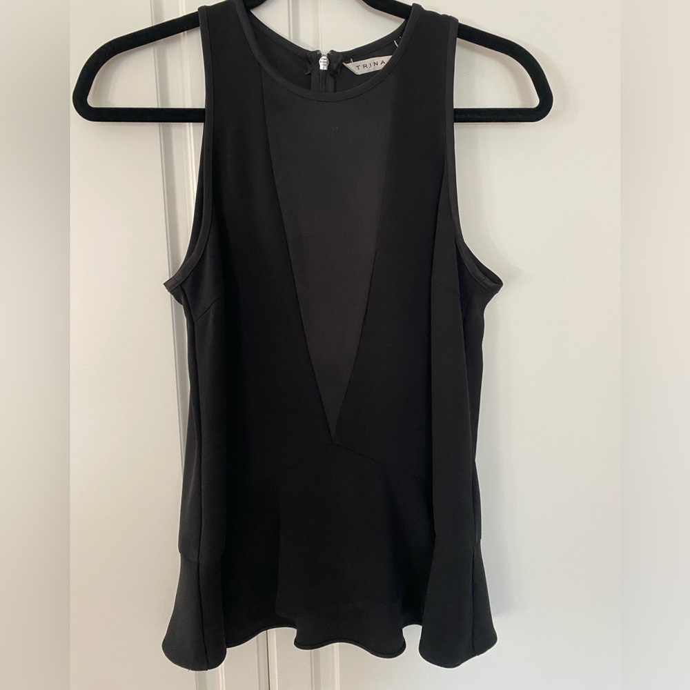 Trina Turk Elegant Black Sleeveless Blouse